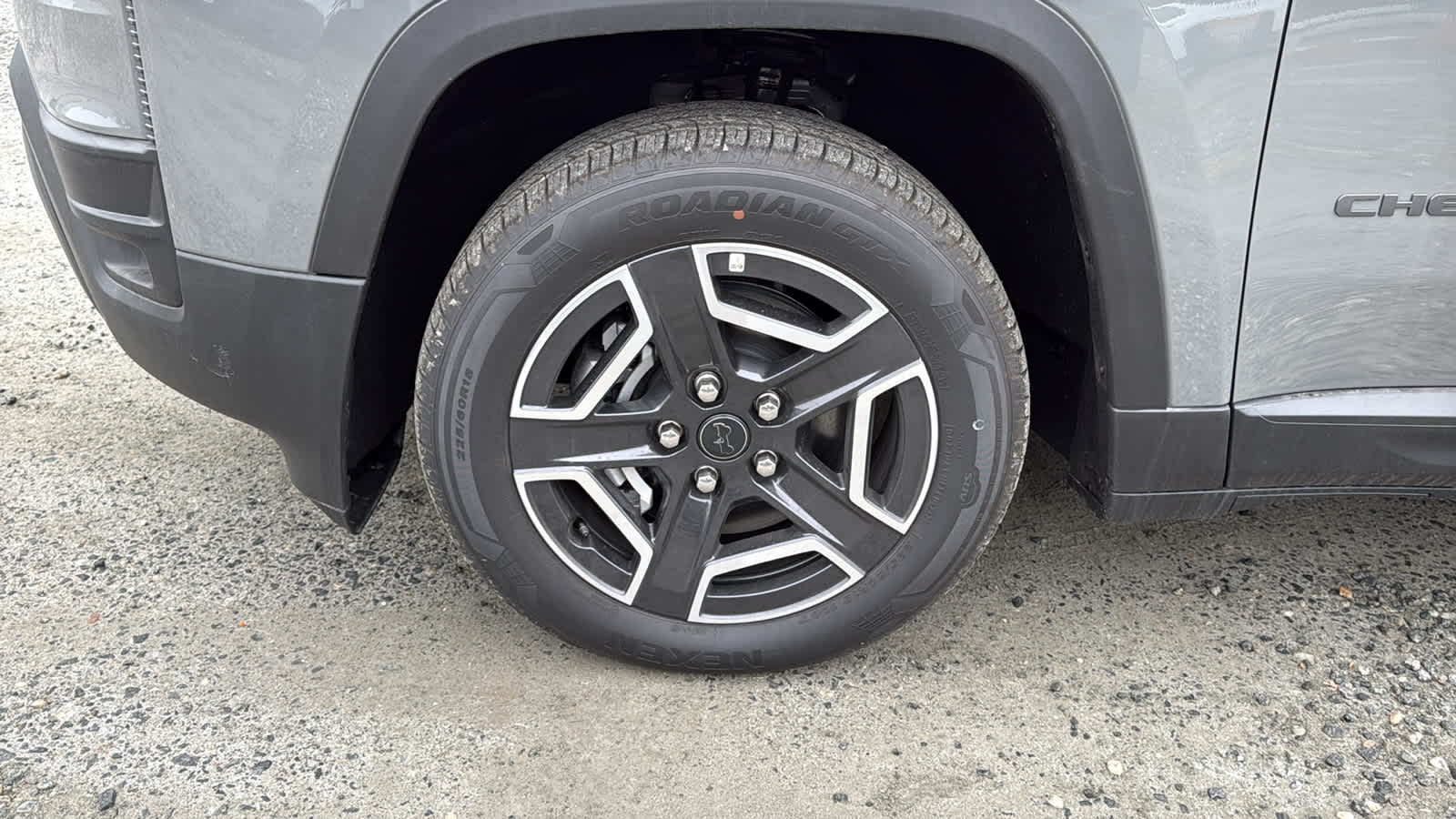 2026 Jeep Cherokee Laredo