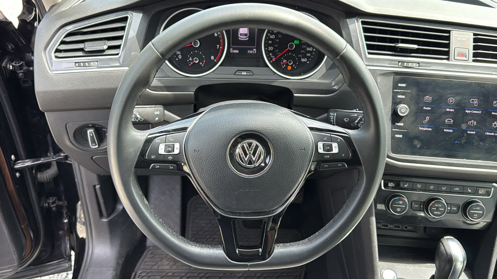 2020 Volkswagen Tiguan SE