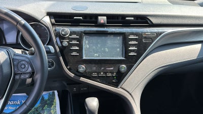 2018 Toyota Camry SE