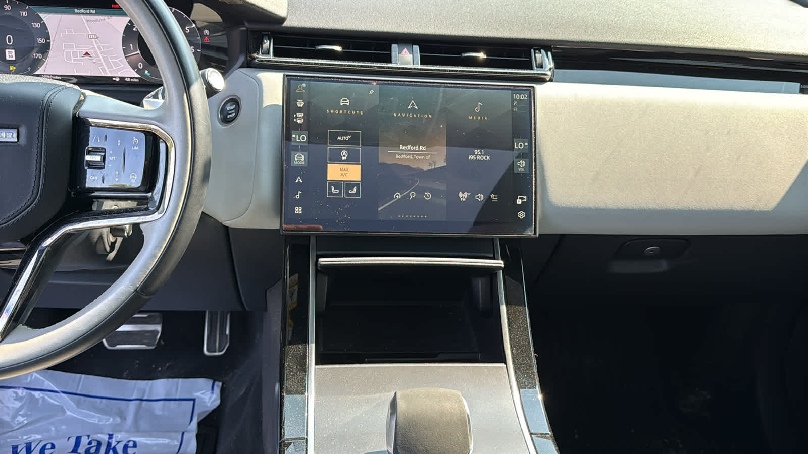 2024 Land Rover Range Rover Velar Dynamic SE
