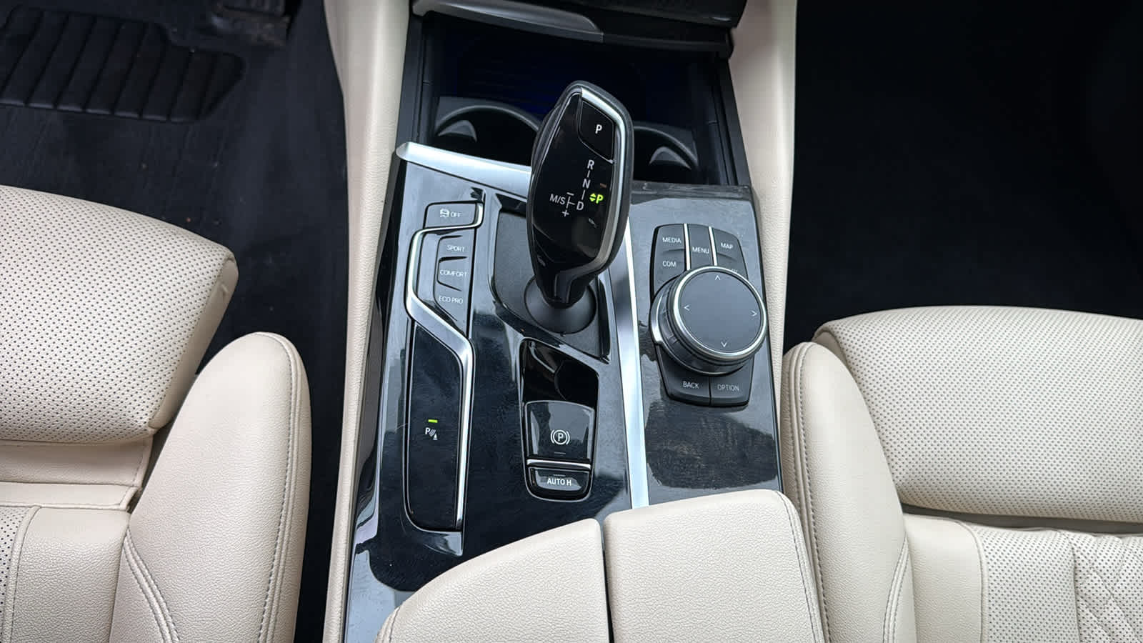 2022 BMW 530i xDrive 530i xDrive